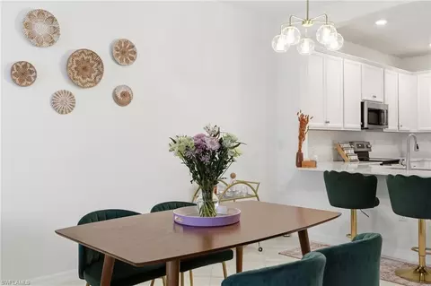 Dining - 2584 Vine Ave, Naples, FL 34120 photo 1 of 4
