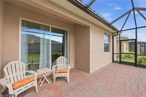 Exterior - 2584 Vine Ave, Naples, FL 34120 photo 4 of 7