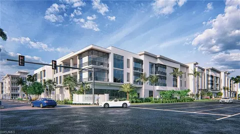 233 12th St S #207, Naples, FL 34102