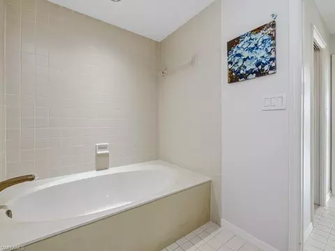 Bath - 82 Cypress View Dr, Naples, FL 34113 photo 3 of 4