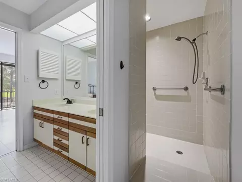 Bath - 82 Cypress View Dr, Naples, FL 34113 photo 2 of 4