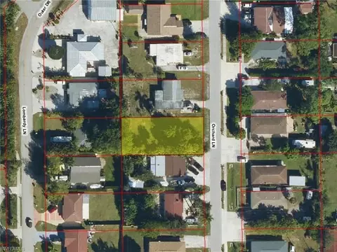 4604 Orchard Ln, Naples, FL 34112