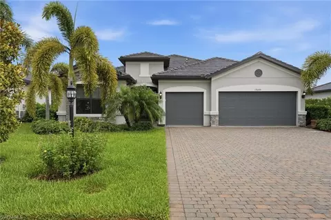19685 The Place Blvd, Estero, FL 33928