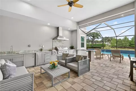 Kitchen - 5054 Andros Dr, Naples, FL 34113 photo 7 of 7