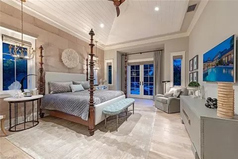 Bedroom - 3170 Crayton Rd, Naples, FL 34103 photo 1 of 5