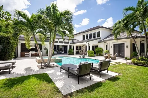 Exterior - 3170 Crayton Rd, Naples, FL 34103 photo 7 of 11