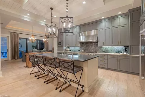 Kitchen - 3170 Crayton Rd, Naples, FL 34103 photo 5 of 5