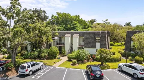 1656 Spoonbill Ln #B, Naples, FL 34105