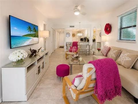 600 Neapolitan Way #449, Naples, FL 34103