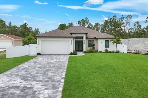4234 27th Ave NE, Naples, FL 34120