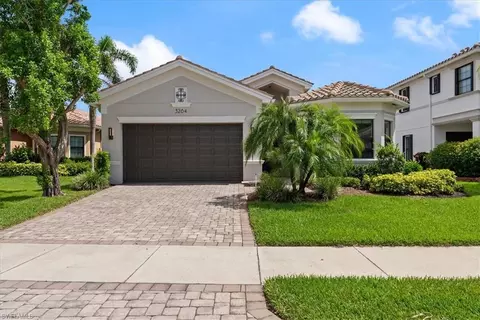 Exterior - 3264 Pacific Dr, Naples, FL 34119 photo 1 of 7