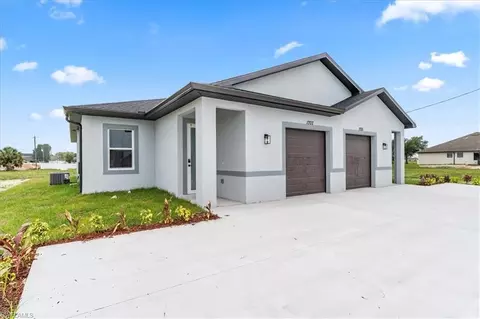 18121814 NE 8th Pl, Cape Coral, FL 33909