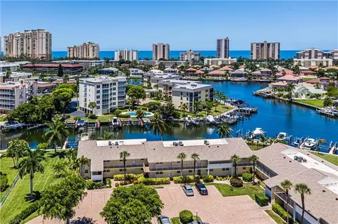 860 Panama Ct #206, Marco Island, FL 34145