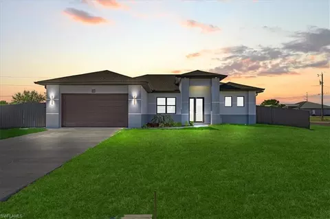 1506 NE 18th St, Cape Coral, FL 33909