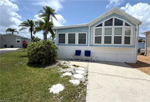 4701 Mayflower Way W, Estero, FL 33928
