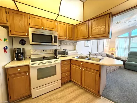 Kitchen - 4701 Mayflower Way W, Estero, FL 33928 photo 3 of 4