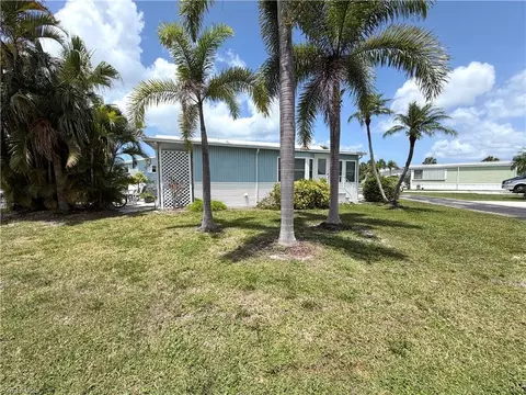 Exterior - 4701 Mayflower Way W, Estero, FL 33928 photo 4 of 7