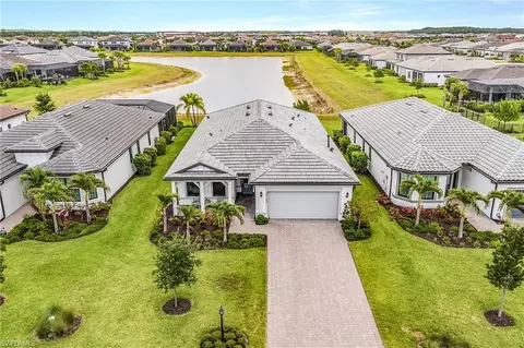 20163 Kingmont Dr, Estero, FL 33928 photo 3