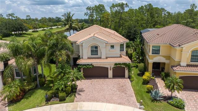 3335 Pacific Dr, Naples, FL 34119