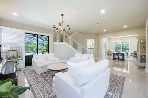 3335 Pacific Dr, Naples, FL 34119 photo 4