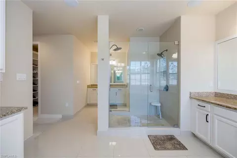 3335 Pacific Dr, Naples, FL 34119 photo 21