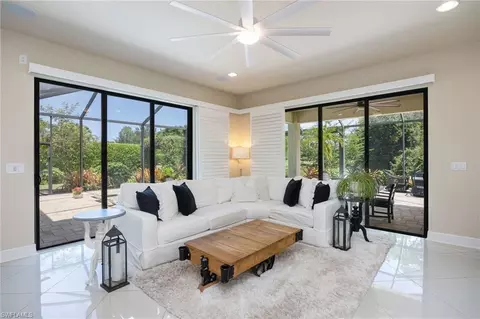 3335 Pacific Dr, Naples, FL 34119 photo 9