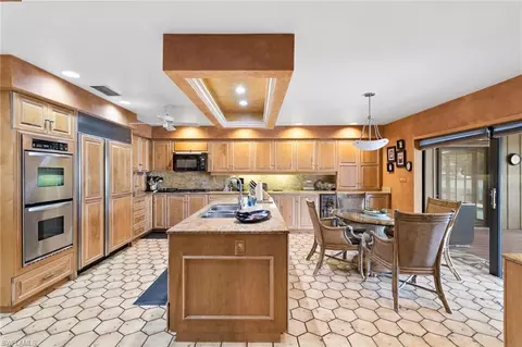 Kitchen - 3695 Gordon Dr, Naples, FL 34102 photo 2 of 5