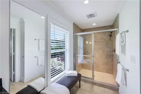 Bath - 675 Pompano Dr, Naples, FL 34110 photo 3 of 3