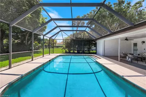 Exterior - 675 Pompano Dr, Naples, FL 34110 photo 7 of 9