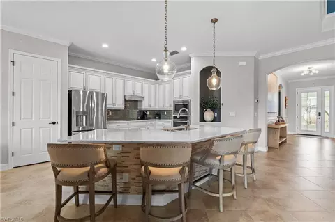 Kitchen - 9352 Vercelli Ct, Naples, FL 34113 photo 2 of 6