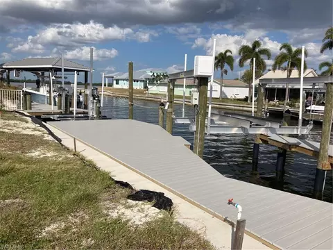 2849 Triggerfish St, Matlacha, FL 33993 photo 5