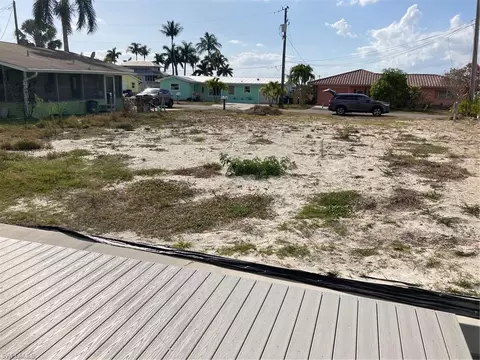2849 Triggerfish St, Matlacha, FL 33993 photo 3