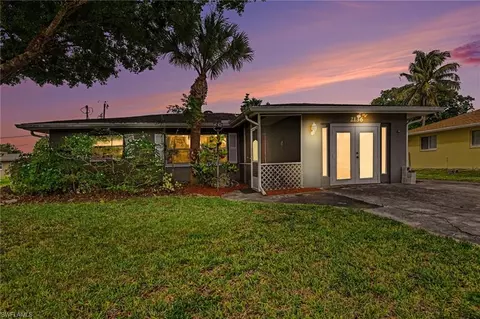 2136 Flora Ave, Fort Myers, FL 33907