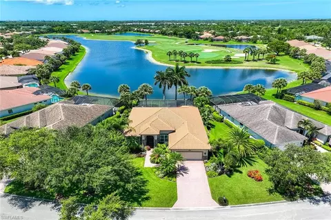 8793 Mustang Island Cir, Naples, FL 34113
