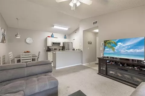 2202 Arbour Walk Cir #2124, Naples, FL 34109