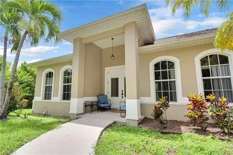 6888 Babcock St, Fort Myers, FL 33966