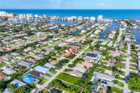 557 100th Ave N, Naples, FL 34108 photo 6