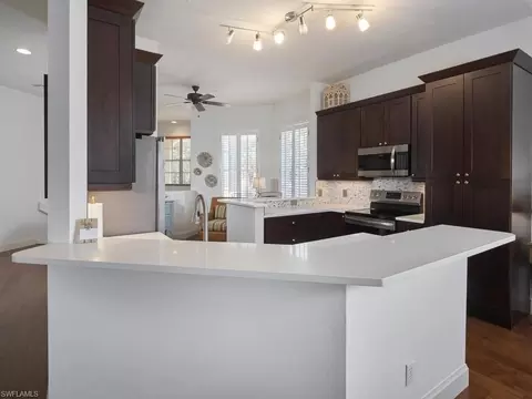 Kitchen - 970 Egrets Run #201, Naples, FL 34108 photo 3 of 3