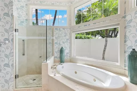 Bath - 6991 Greentree Dr, Naples, FL 34108 photo 2 of 6