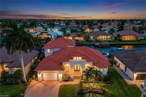 1148 Lamplighter Ct, Marco Island, FL 34145