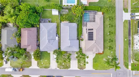 View/Area - 704 106th Ave N, Naples, FL 34108 photo 2 of 7
