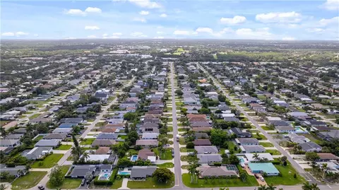 View/Area - 704 106th Ave N, Naples, FL 34108 photo 4 of 7