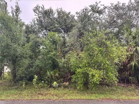1096 Melville Rd, Punta Gorda, FL 33983