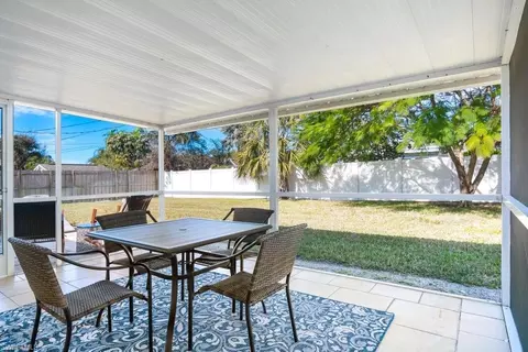 Exterior - 1207 Hernando St, Naples, FL 34103 photo 5 of 16