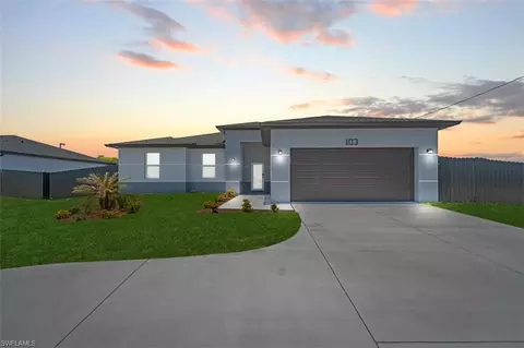 29 Diplomat Pkwy E, Cape Coral, FL 33909