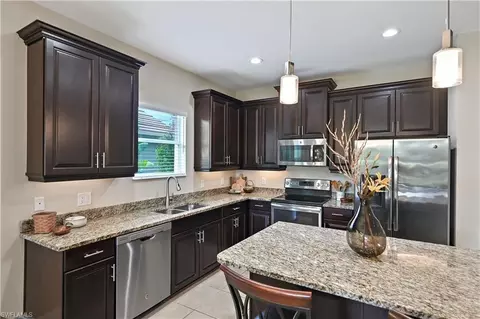 Kitchen - 3571 Canopy Cir, Naples, FL 34120 photo 4 of 9