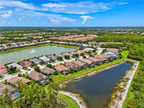 View/Area - 3571 Canopy Cir, Naples, FL 34120 photo 4 of 4