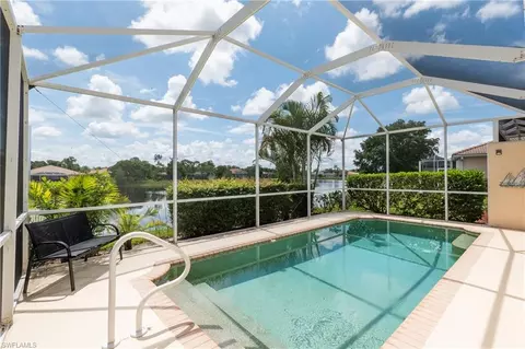 7755 Berkshire Pines Dr, Naples, FL 34104