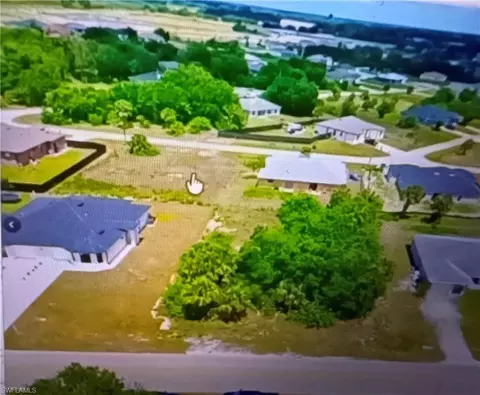 2515 Daniel Ave N, Lehigh Acres, FL 33971