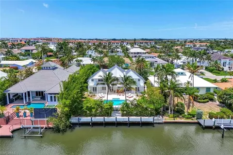 View/Area - 1500 Pelican Ave, Naples, FL 34102 photo 2 of 2